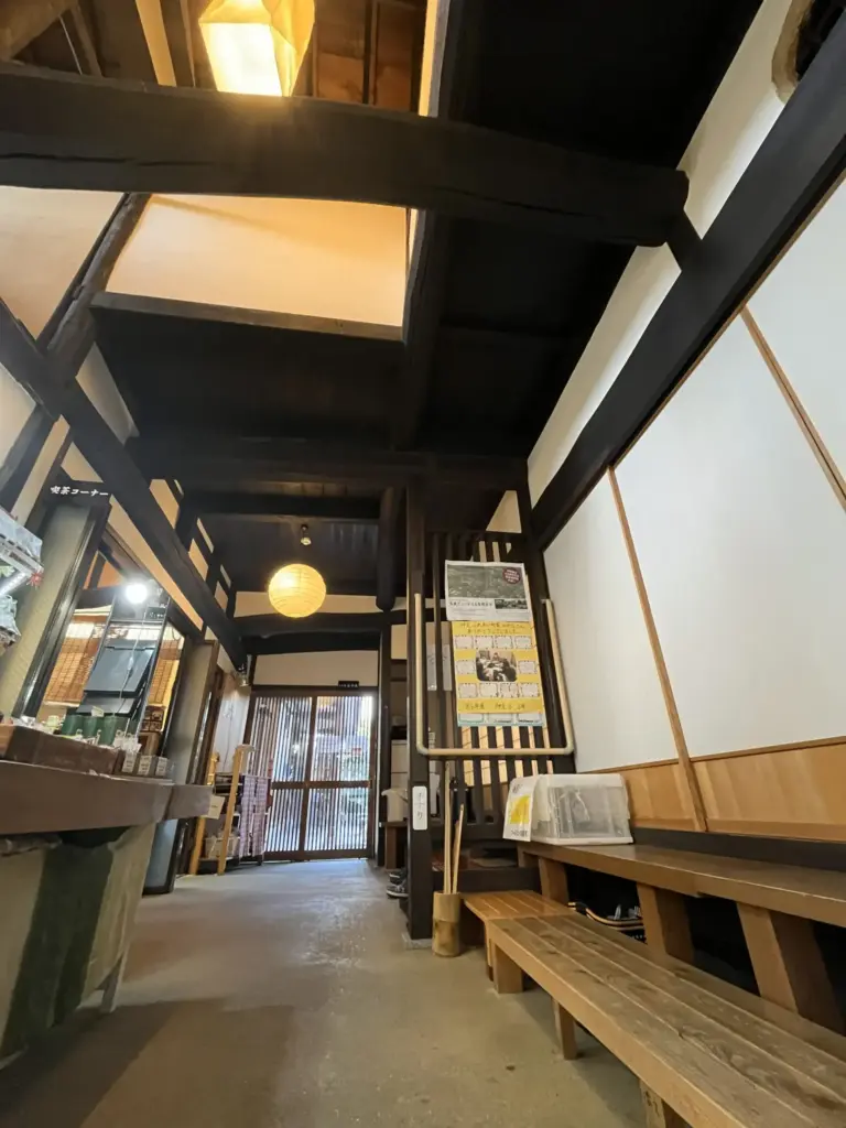 神足ふれあい町家　店内