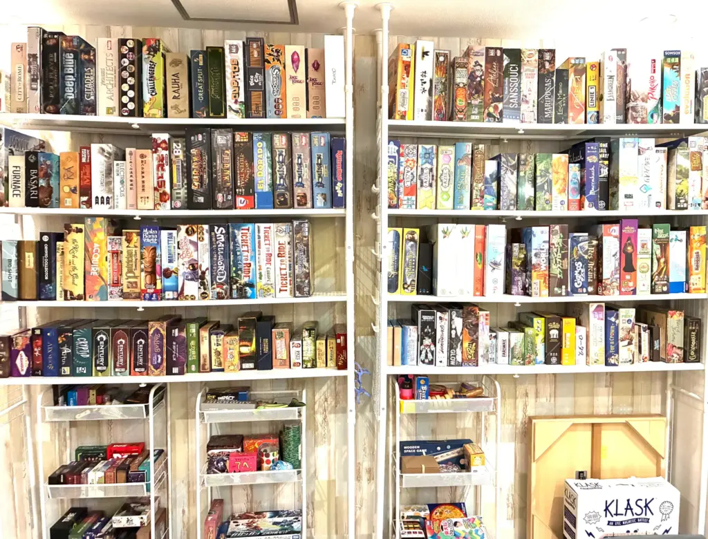 NAGAGUTSU,ゲーム、棚１