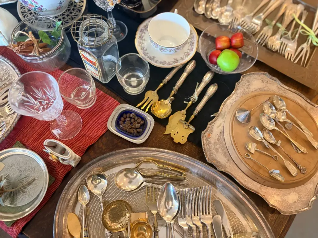 「アンティークハンナ」のカトラリー