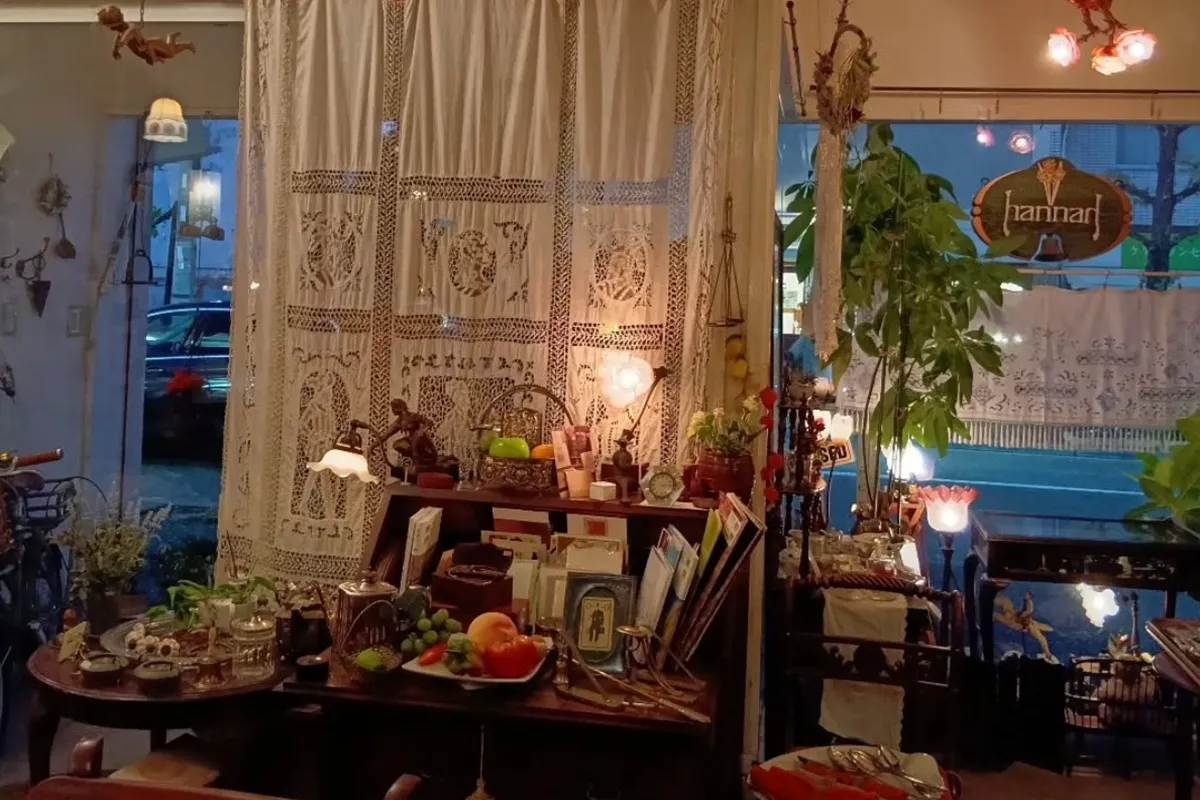 閉店前セールでお宝探し「アンティーク ハンナ」尼崎市武庫元町