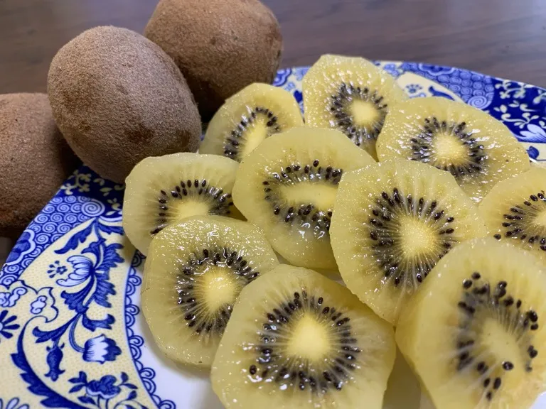 いしはら商店　無農薬キウイ