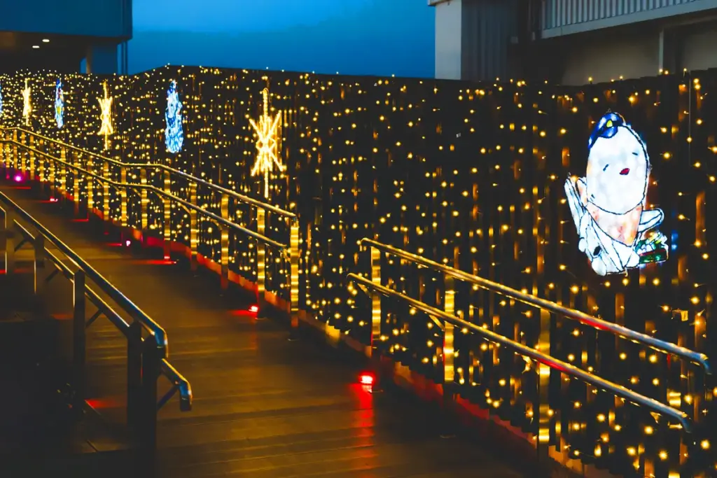 伊丹空港イルミネーションそらやんロード