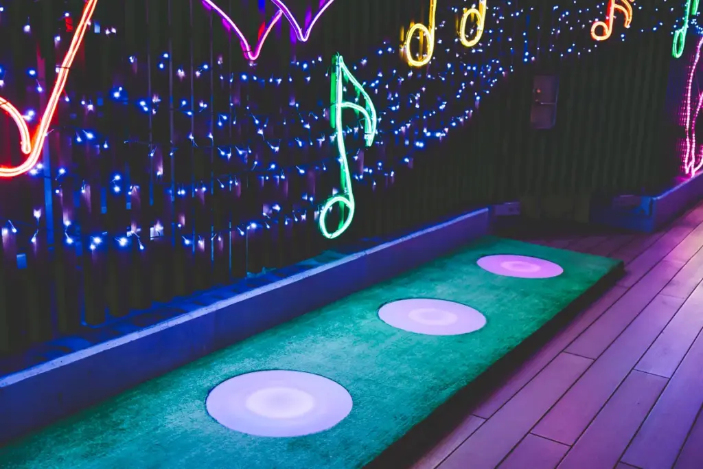 伊丹空港イルミネーション音符アップ