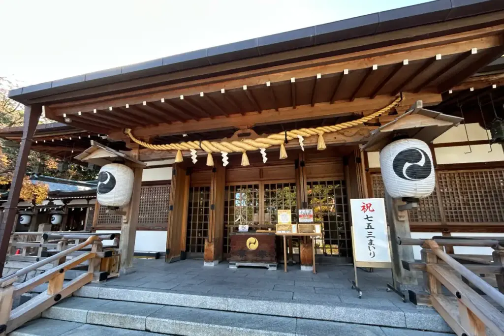 伊射奈岐神社 境内