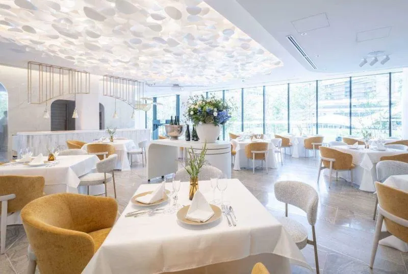 ザジャクソンガーデン内観