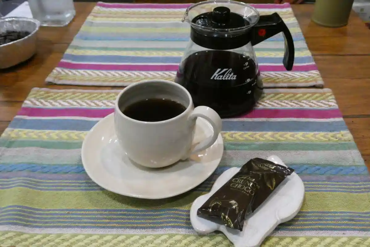 吹田・新旭町通り商店街に焙煎体験ができる「皆知珈琲」オープン