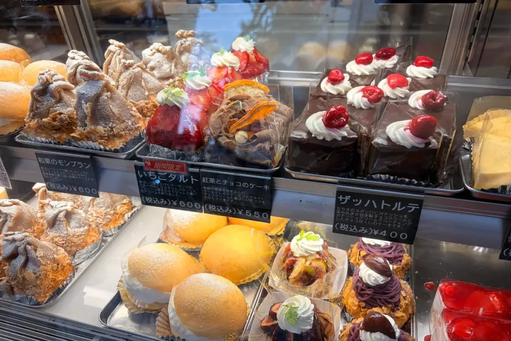 「かのこ庵」のショーケース