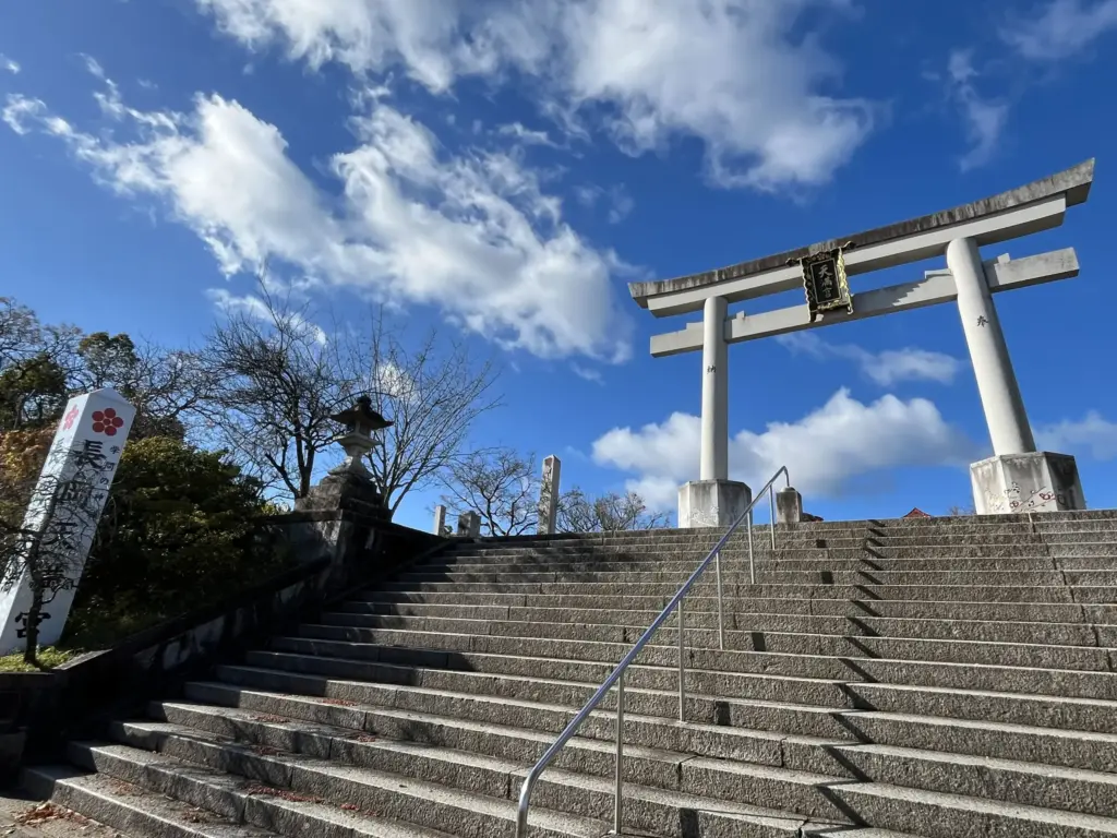 長岡天満宮　初詣 大鳥居