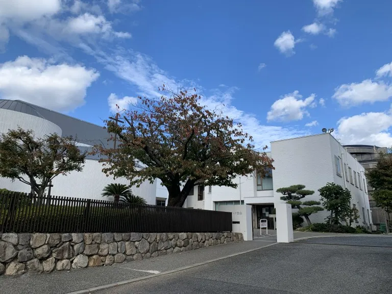 カトリック六甲教会　外観1