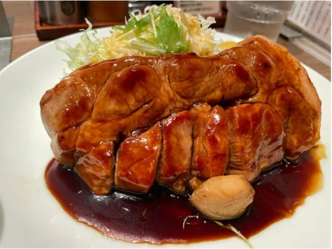 大阪駅前第3ビルのランチ。レトロ洋食から島豆腐まで6選