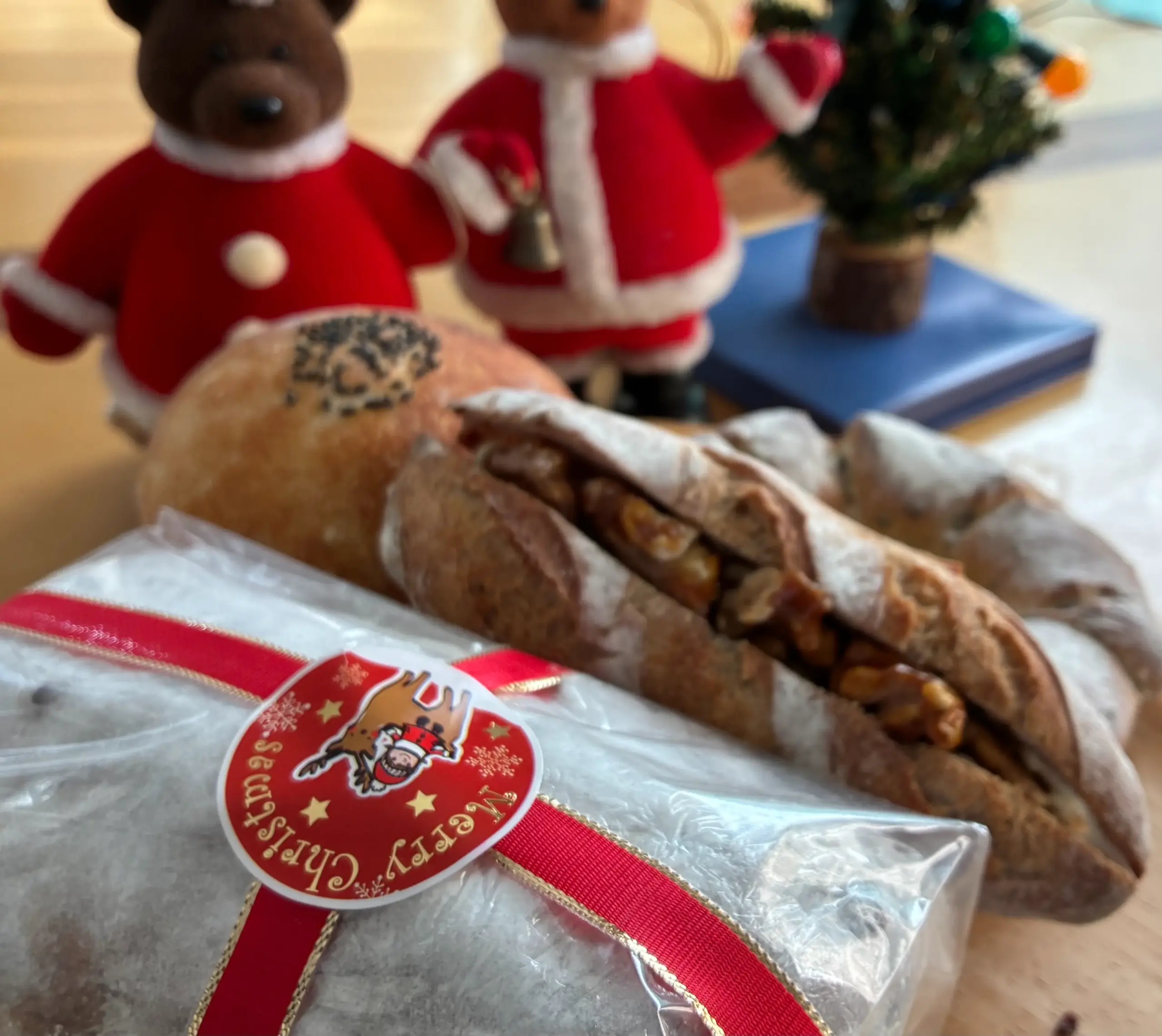 【高槻市】芦屋発祥の人気ベーカリー「ローゲンマイヤー」｜季節限定シュトーレン販売中