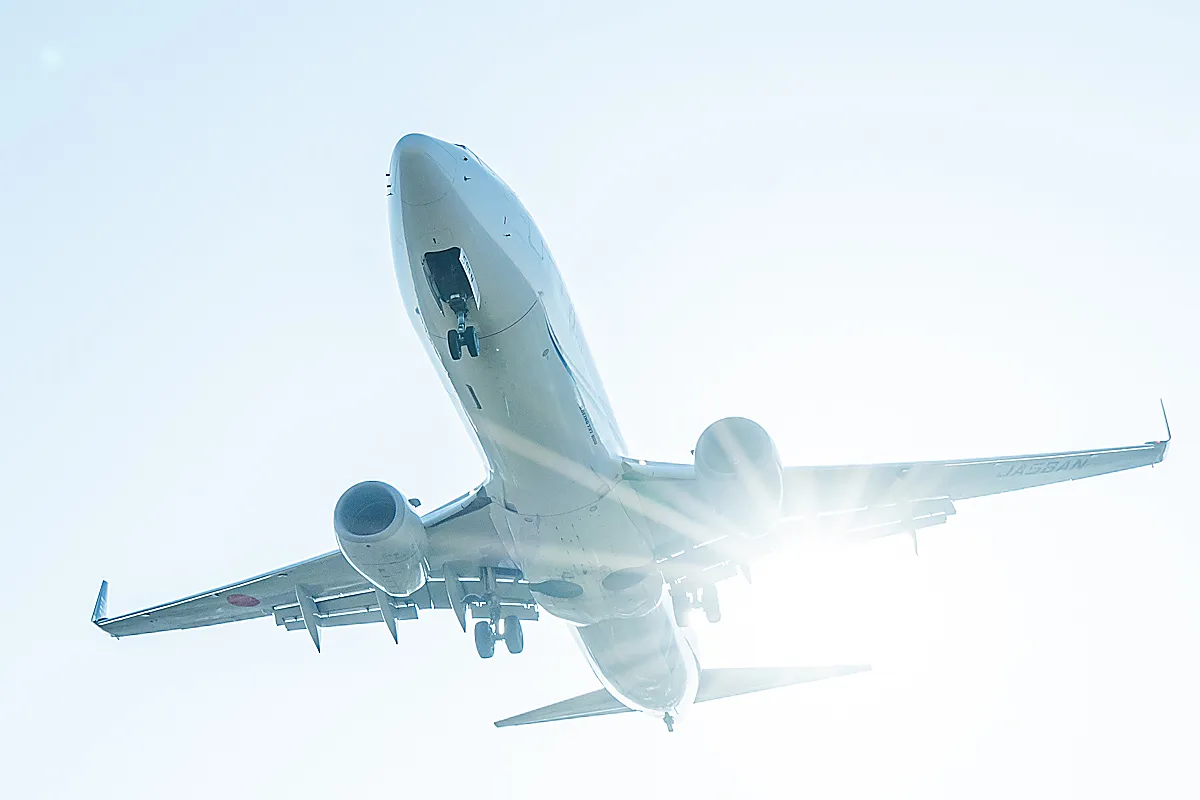伊丹空港すぐ｜日本で一番飛行機に近づける？！飛行機撮影の聖地『千里川土手』が新しくなります！