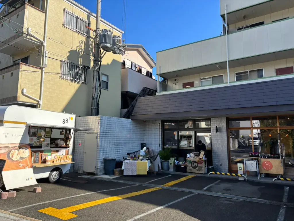 スモールマルシェ-全体