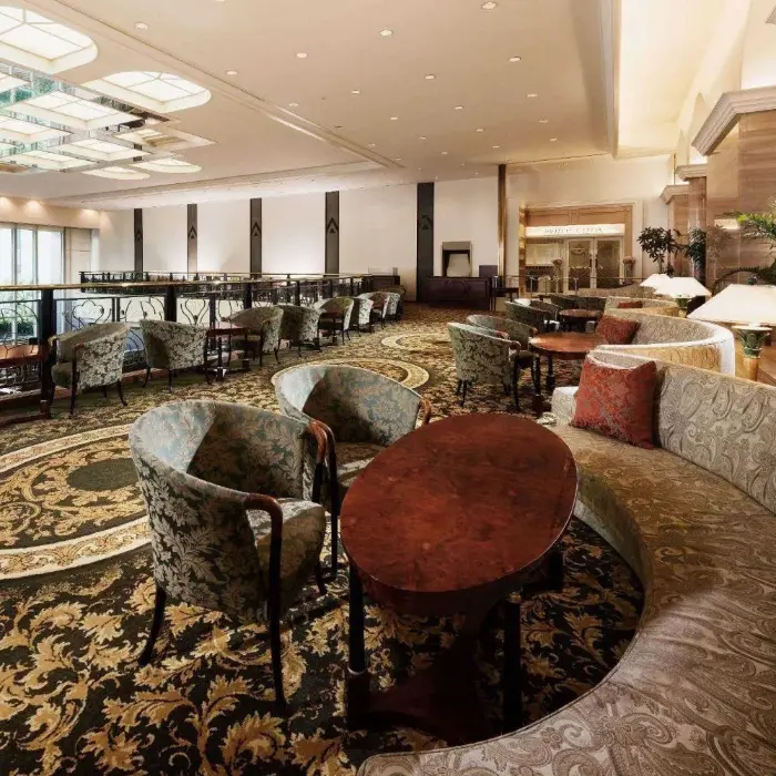 ティーラウンジパルテール内観