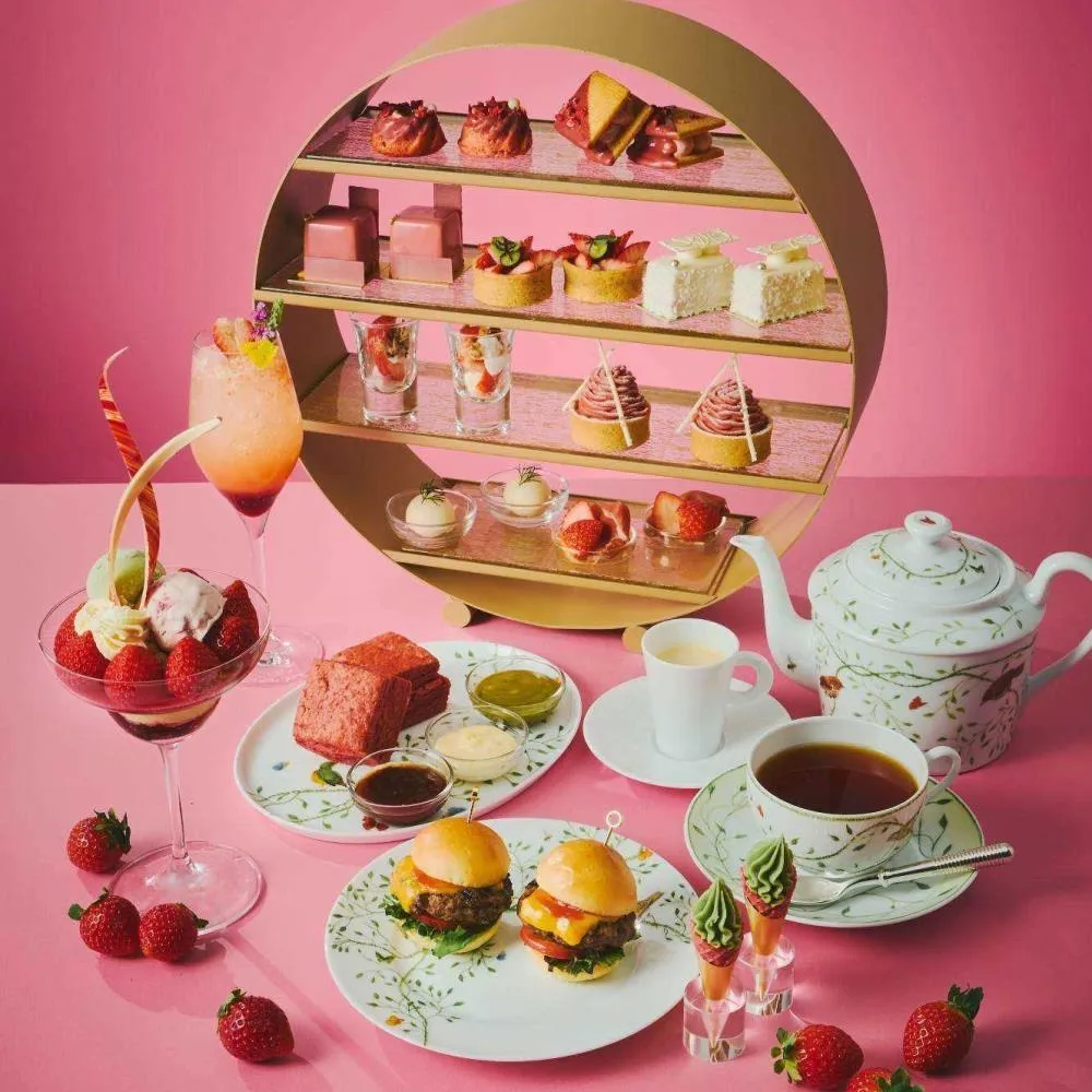 ザ・ロビーラウンジのいちごのアフタヌーンティー