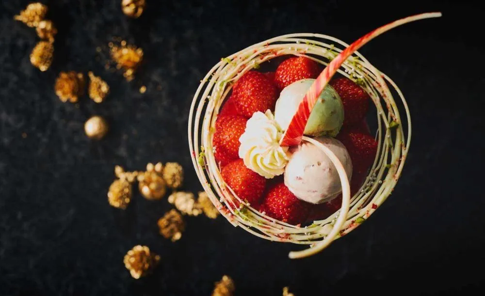 ザ・ロビーラウンジ「空浮いちご」のパルフェ