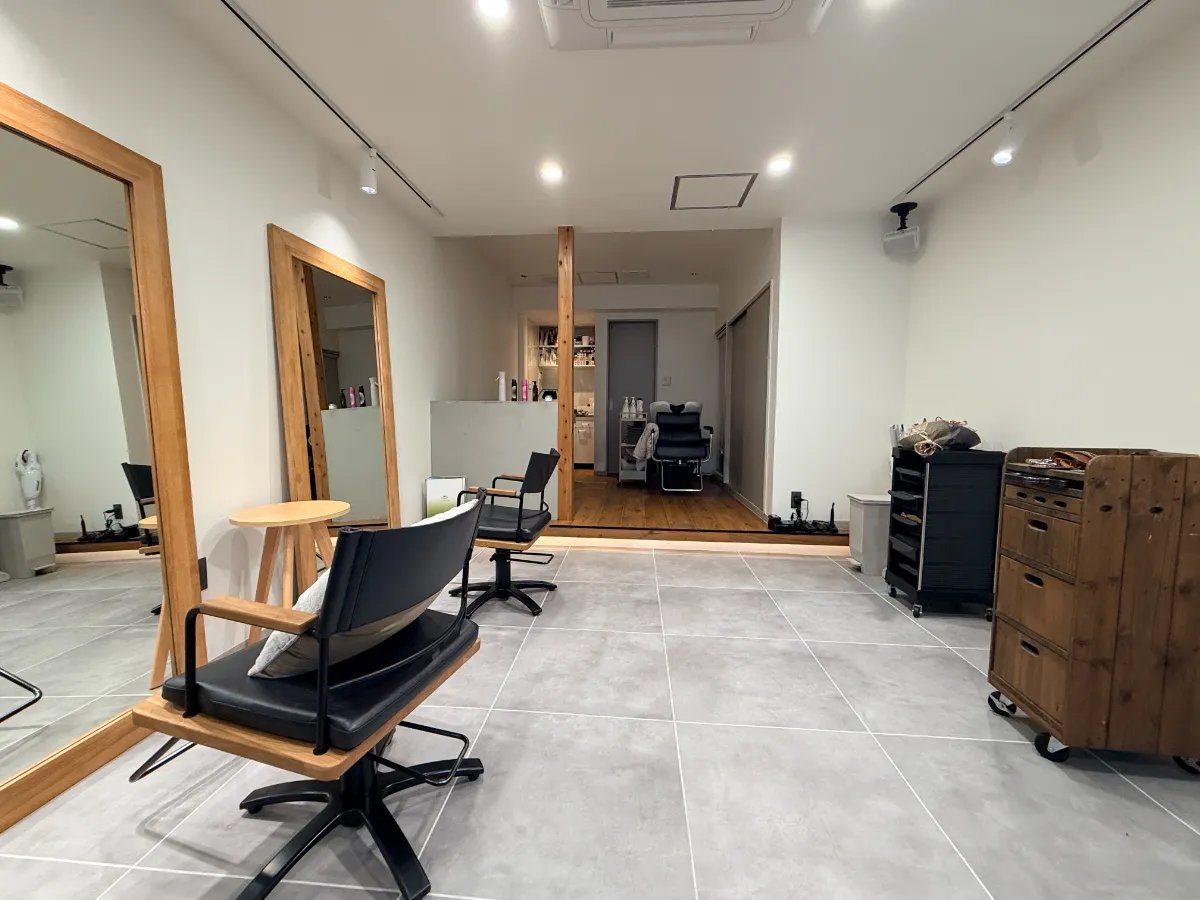 11/27（木）ヘアサロン「URBANO」が尼崎市武庫之荘にオープン！洗練されたスタイルを提案