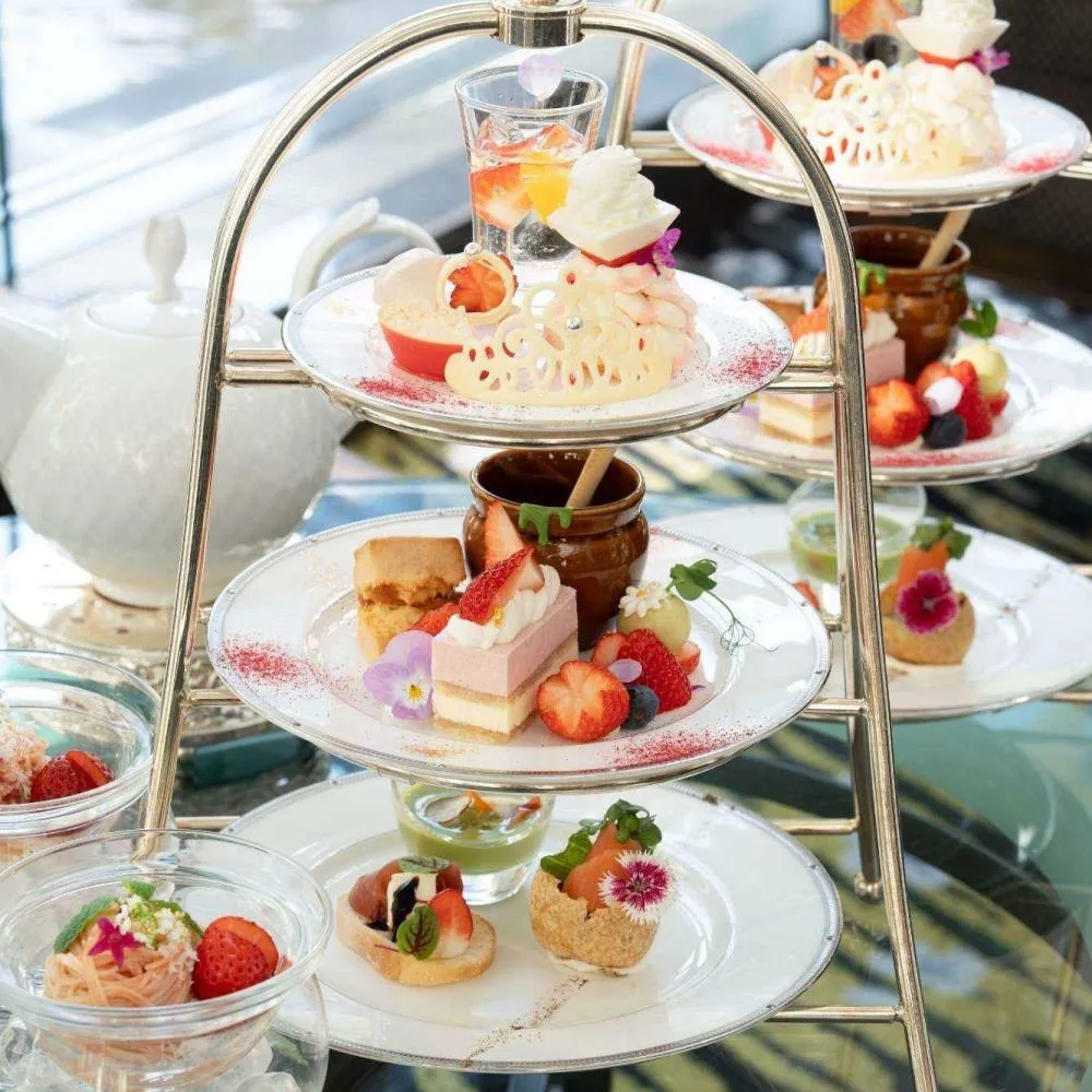 ウェスティンホテル大阪ロビーラウンジのいちごのアフタヌーンティー
