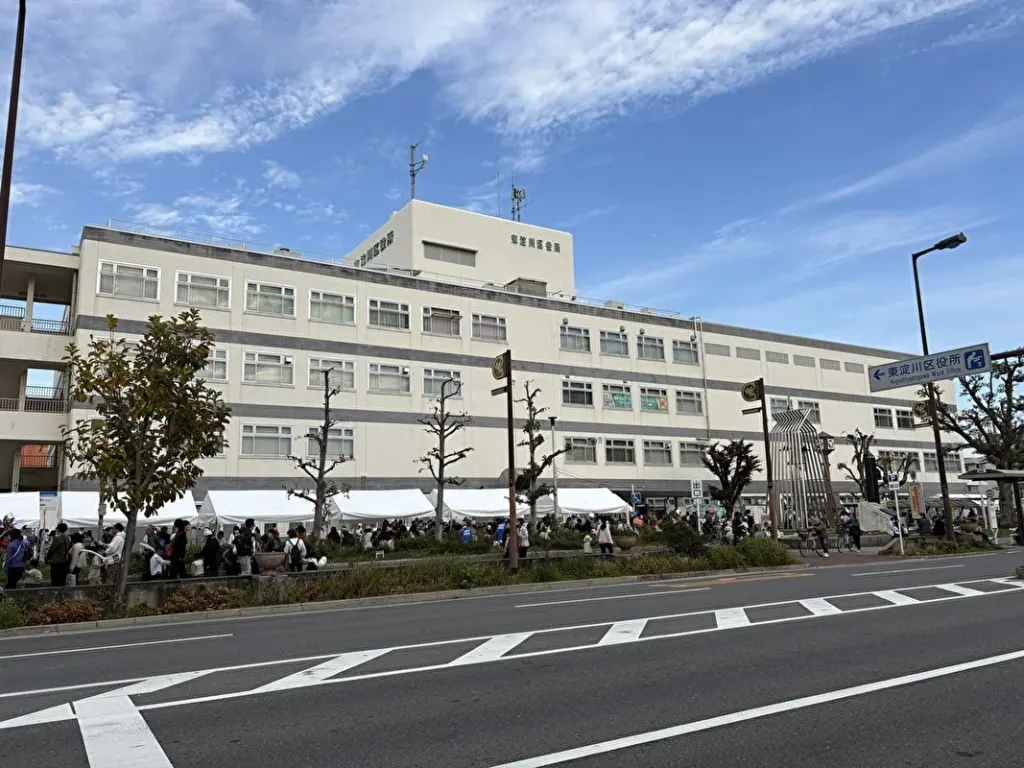 多くの人でにぎわう「東淀川区役所」駐車場の雑感