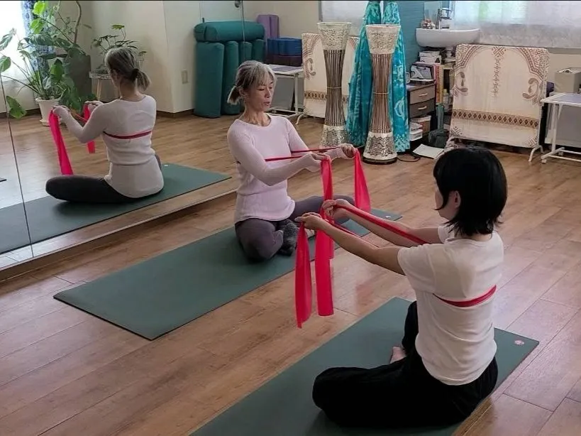 ヨガスタジオブルーコスモス-ピラティス