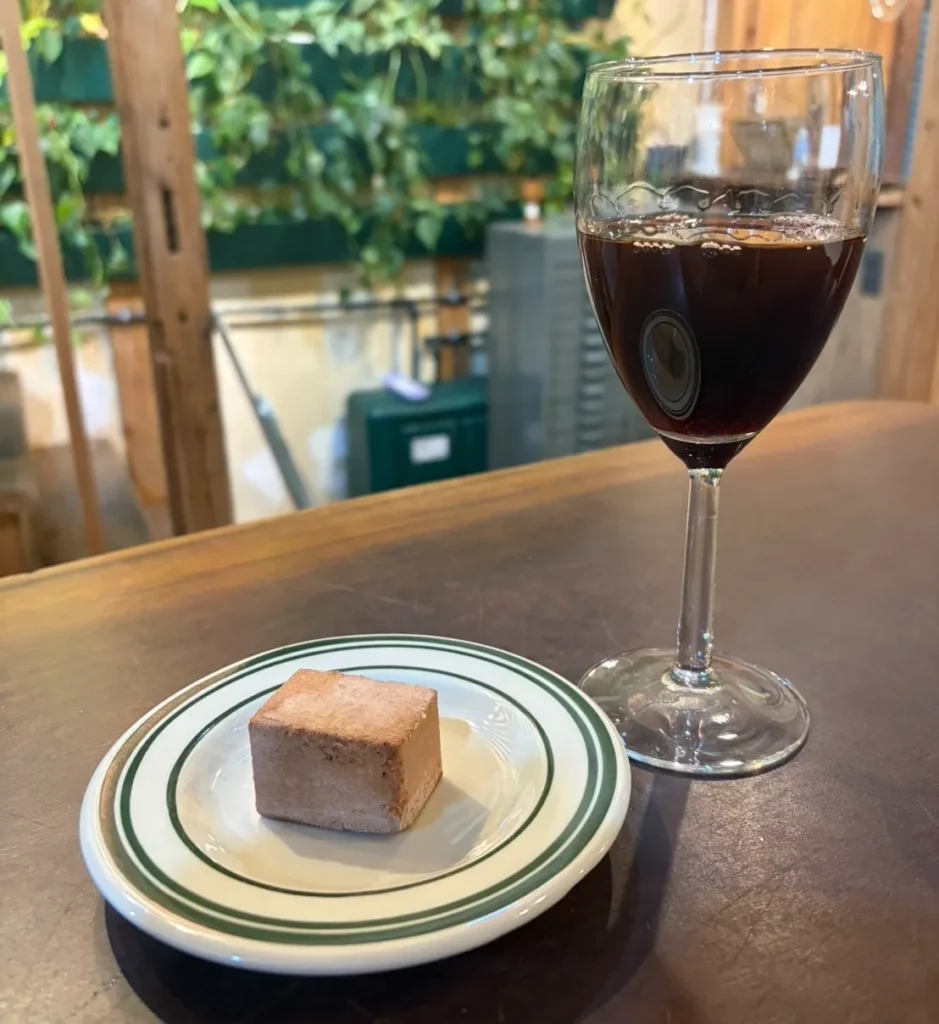 ワールド食堂＆バル　バレンタインライブ1