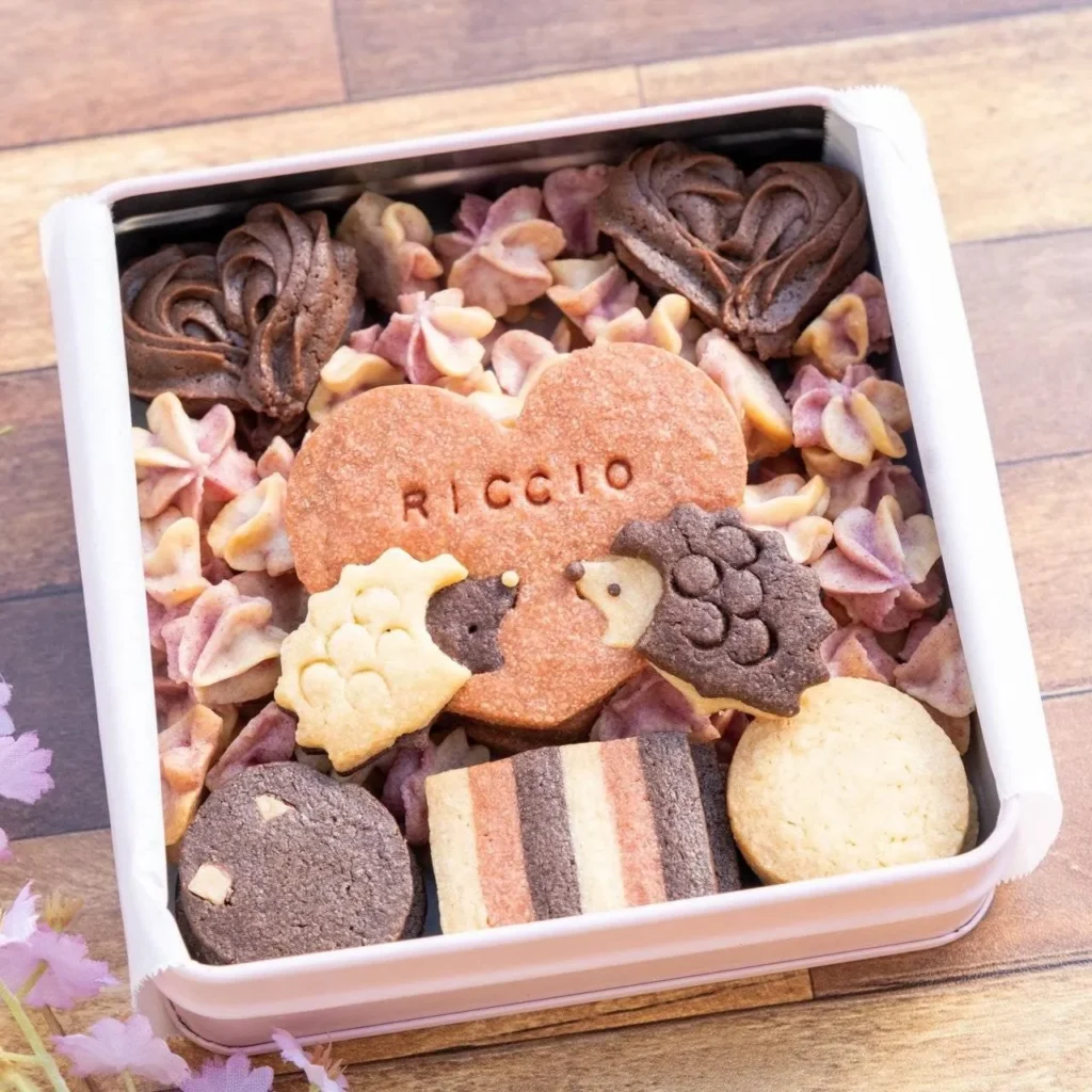 RICCIO茨木店のバレンタイン缶