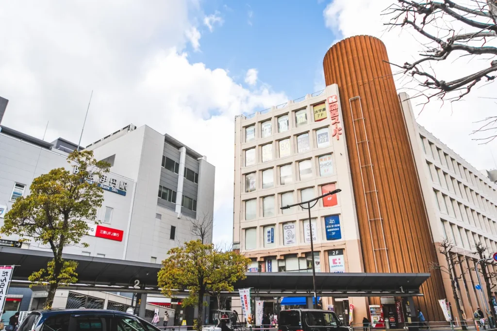 伊丹ショッピングデパート　外観