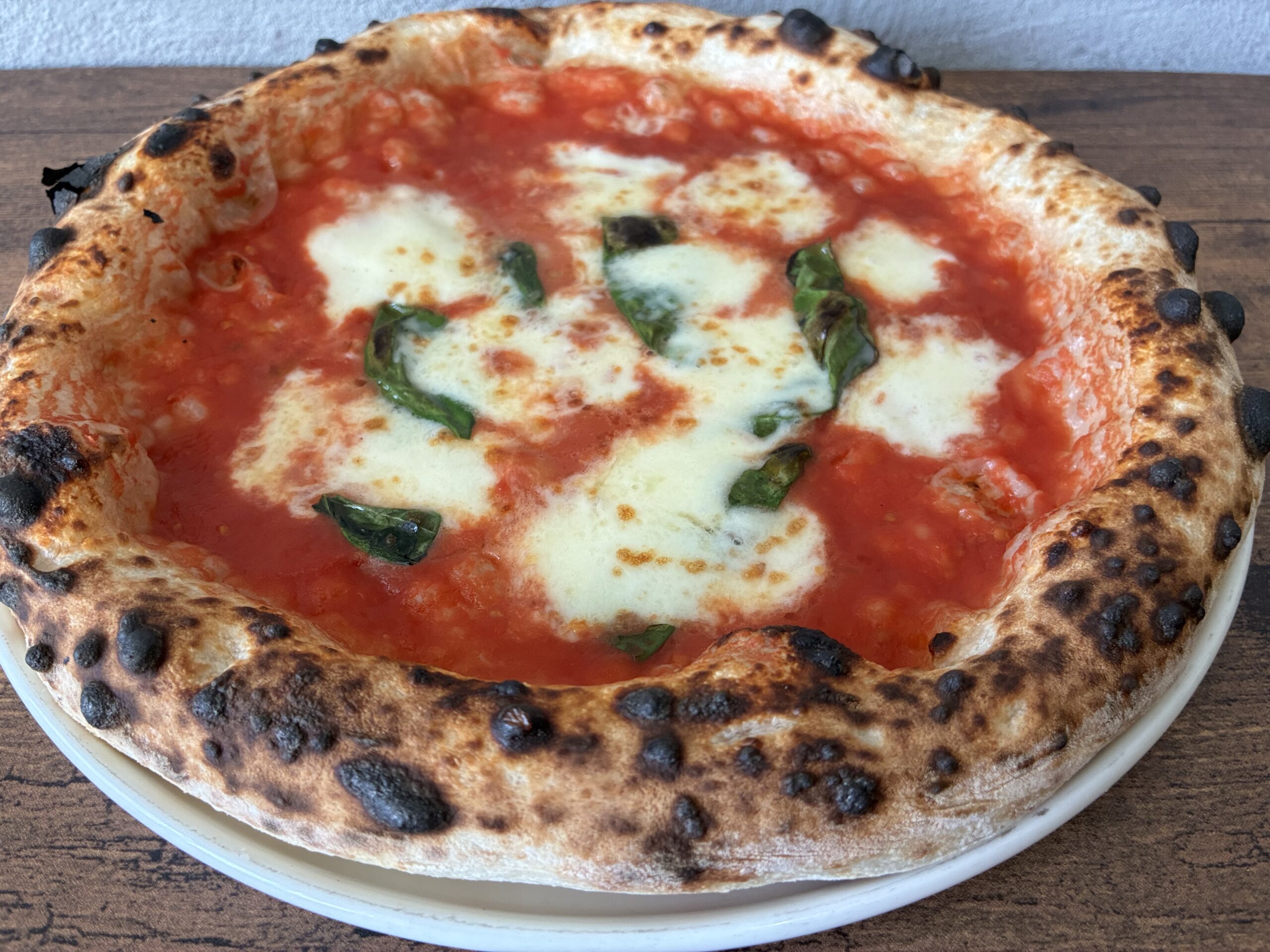 しばしの休業から再開。多くのファンが待ちわびていた「Solomar+」のピザは健在。かつ、今後の展開に期待大。