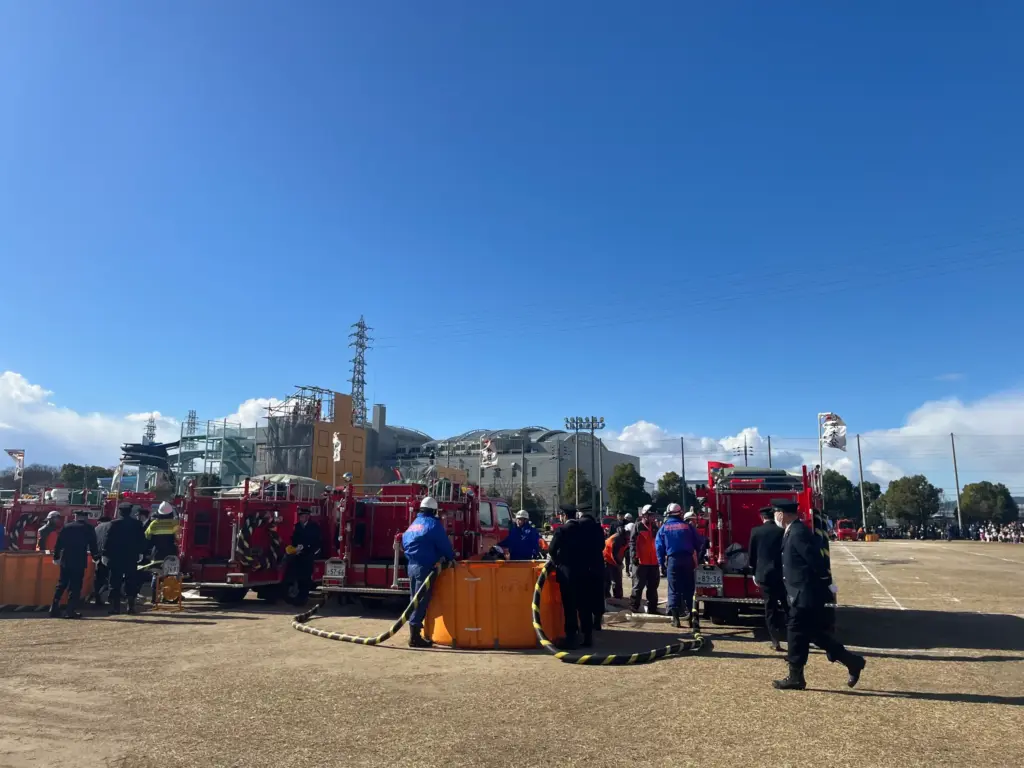 令和8年度茨木市出初式一斉放水