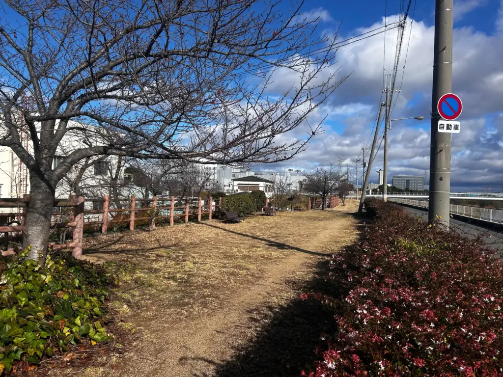 ふれあいつづみ