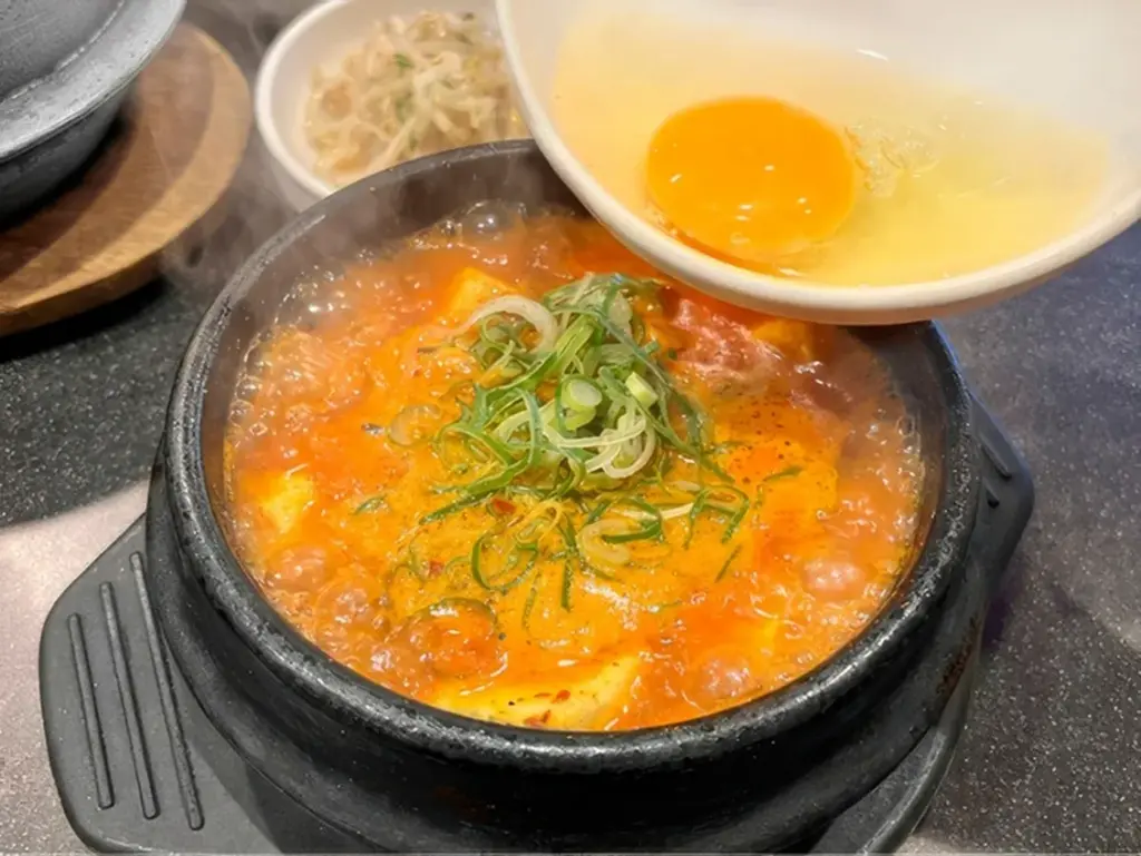 スンドゥブ専門店 OKKII 箕面本店　４