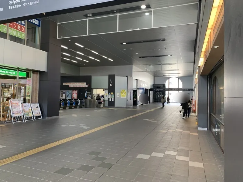 ビアードパパ　周囲の様子