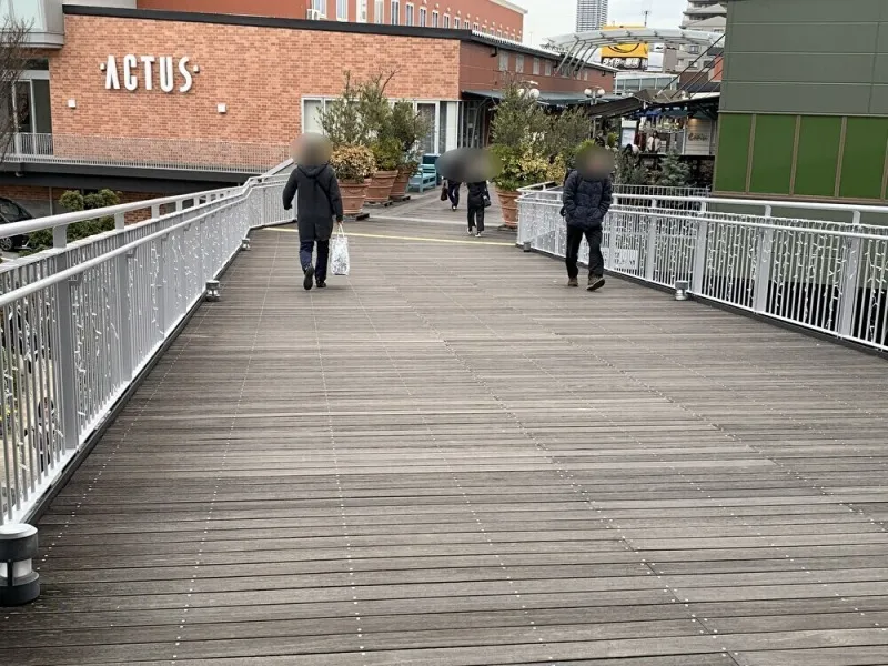 サザンモール六甲　ドッグマーケット　会場4