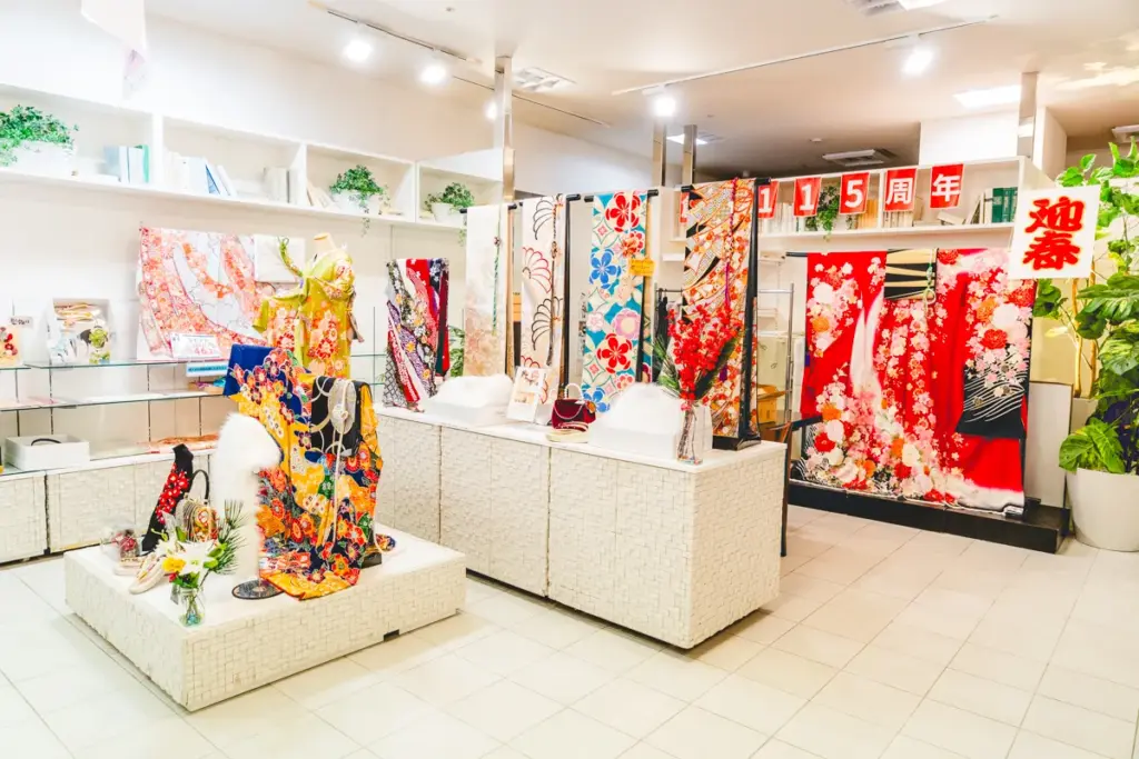 呉服西尾　創業115年