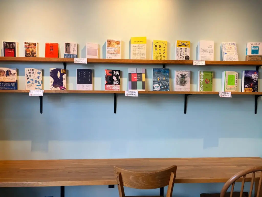 「GREEN and Coffee Roasters」の本棚