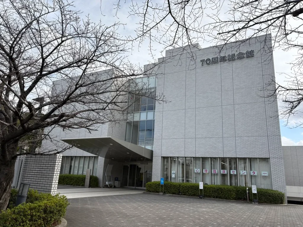 第18回東淀川区中学校音楽フェスティバルチラシの会場