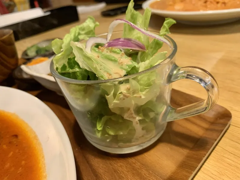 hug ランチのサラダ
