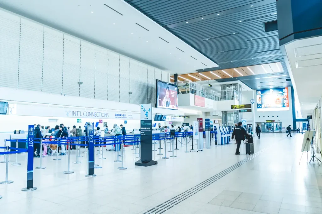 伊丹空港　ANAカウンター前