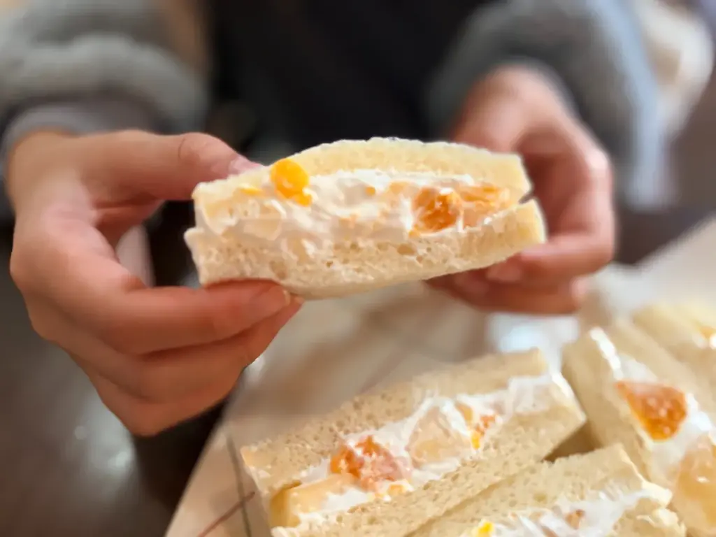 「喫茶 順」のフルーツサンド