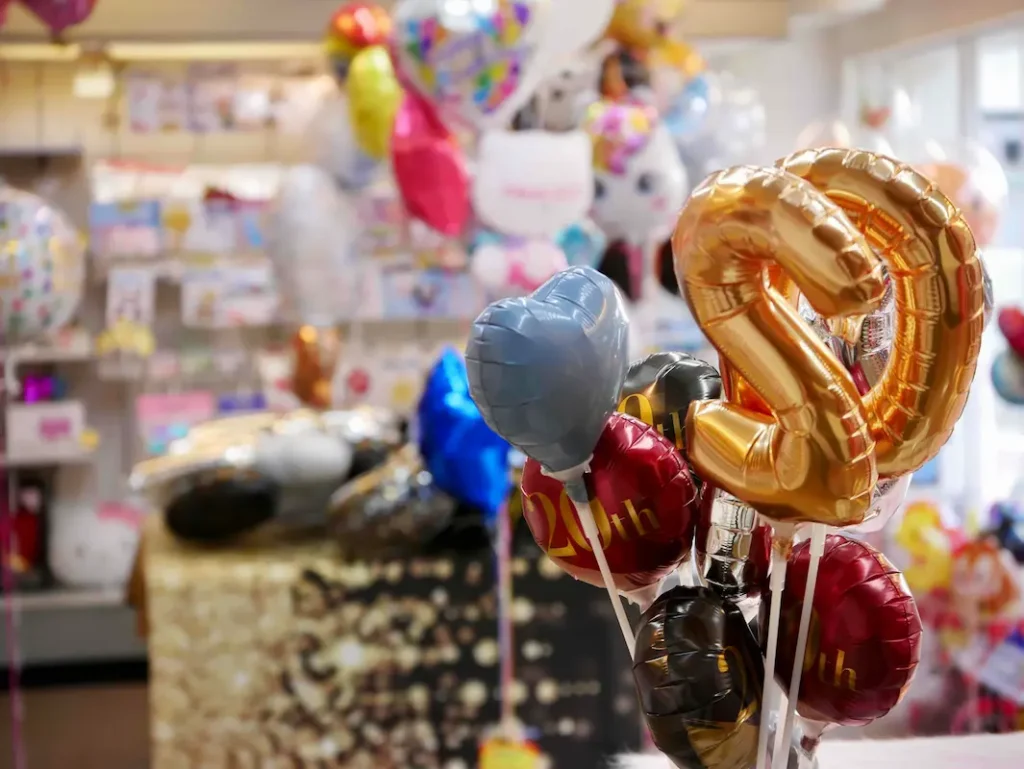 川西バルーンショップ『HOBBY BALOONみちゃ』店内2