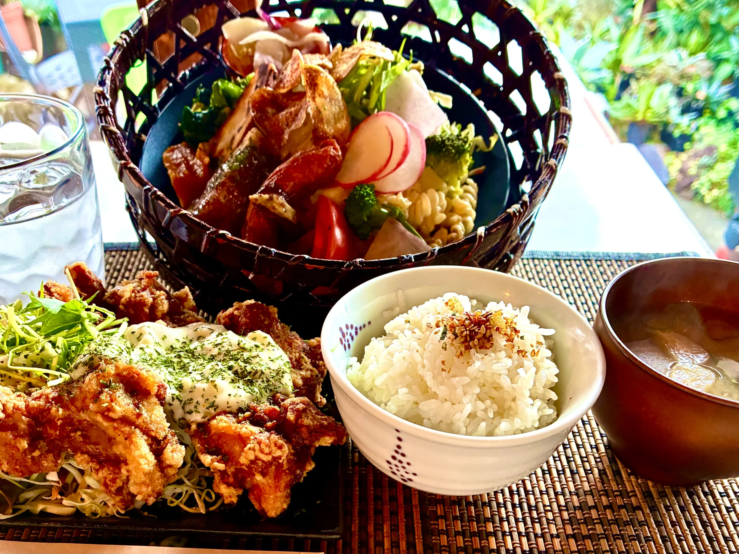 【高槻】大人の隠れ家・古民家レストラン＆カフェ｜竹籠ランチでお腹いっぱい｜