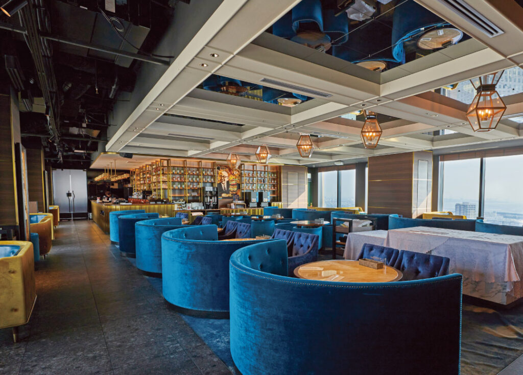 【レムプラス神戸三宮 29階】カフェ・レストラン「神戸望海山」