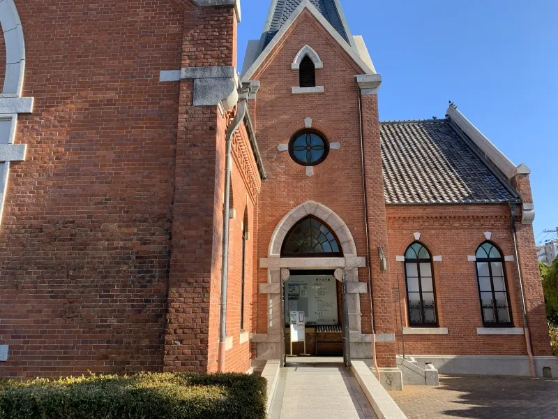 神戸文学館　外観西側