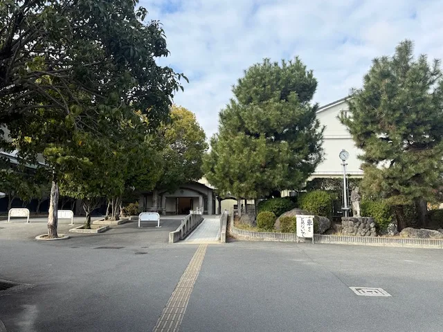 親子で挑戦！竹のまち・向日市ならではの「親子竹馬教室」＊2月1日(日)向陽小グラウンドにて開催＊