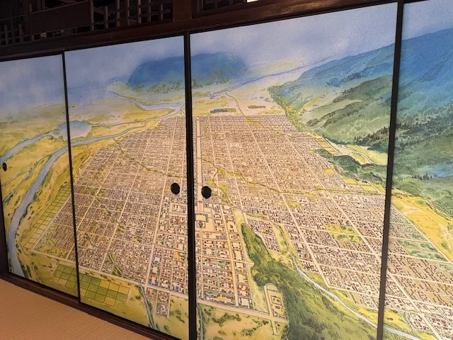 長岡京が描かれた襖絵