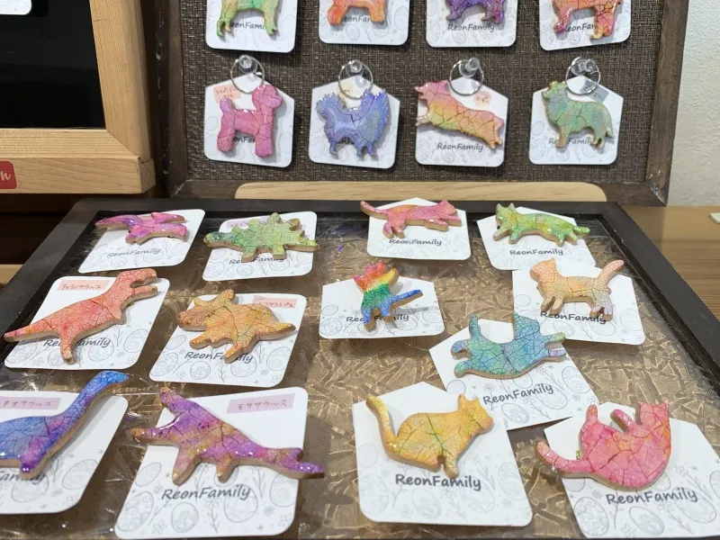 〇〇な人々展　卵アクセサリー