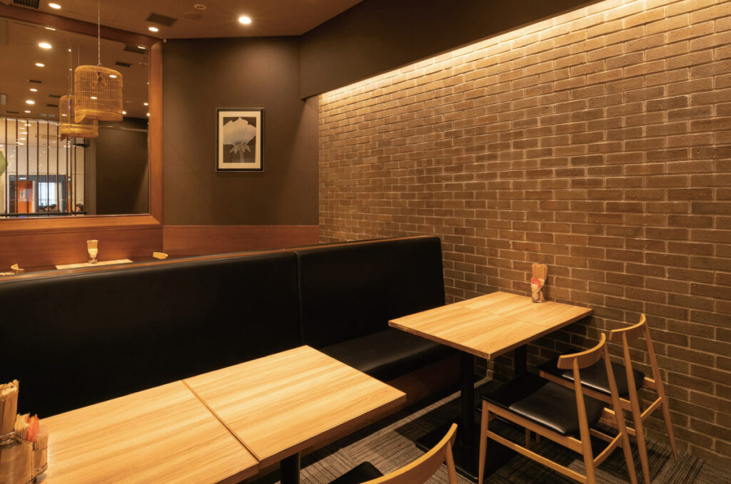 【レム新大阪 3階】ゴン・カフェ