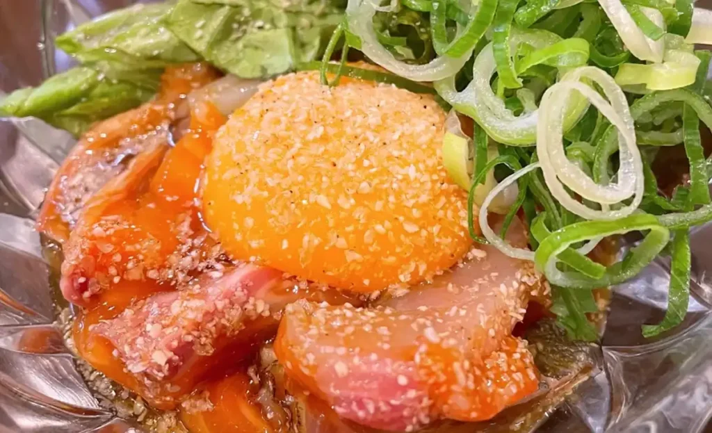 おさかな屋オカピ　ユッケ