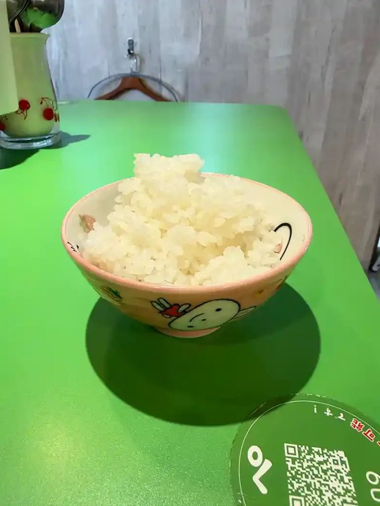 ペペロンチーノ専門店 ぺろん 本店　料理２