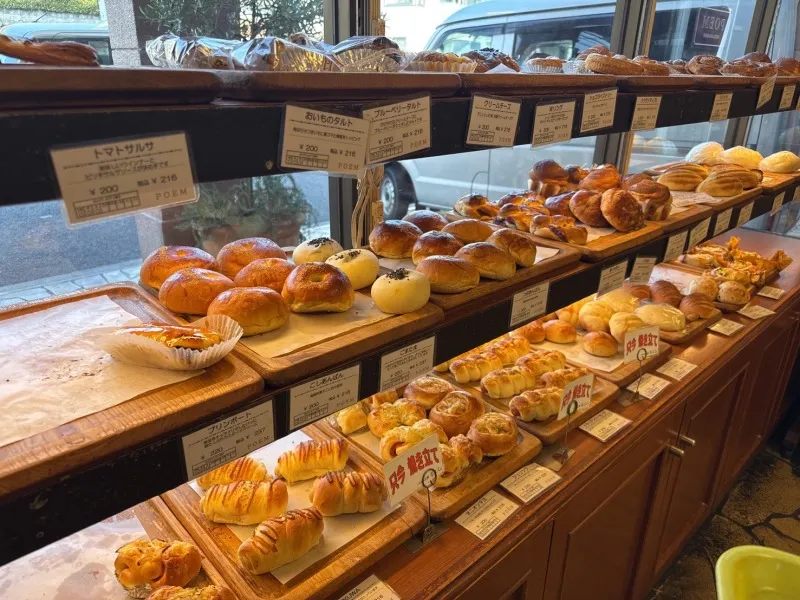 ポエム 商品棚2